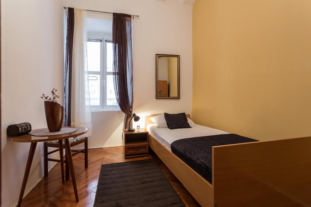 Lovely Room In Old Town ドゥブロブニク エクステリア 写真